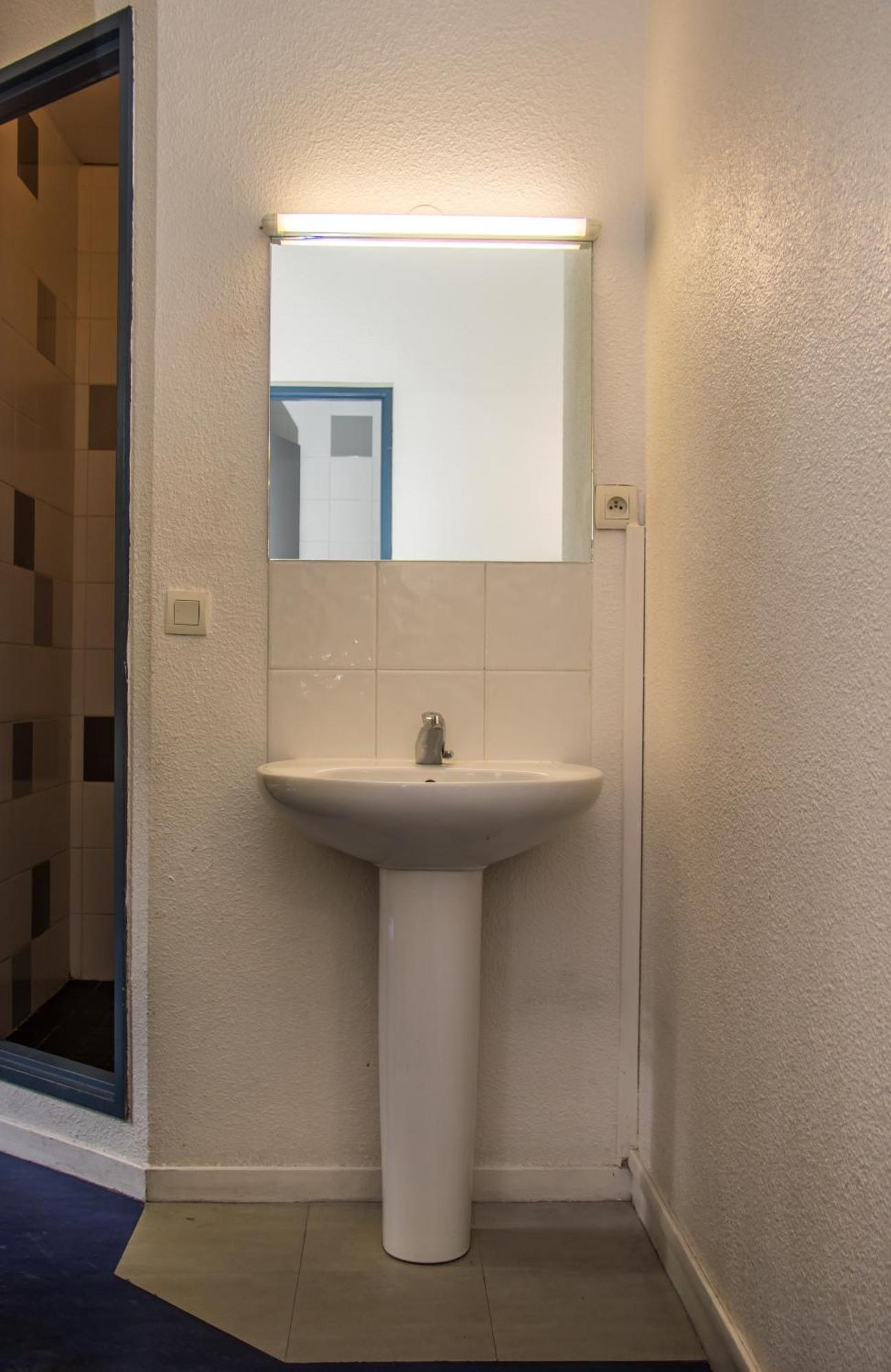 Auberge De Jeunesse Hi Nice Les Camelias エクステリア 写真