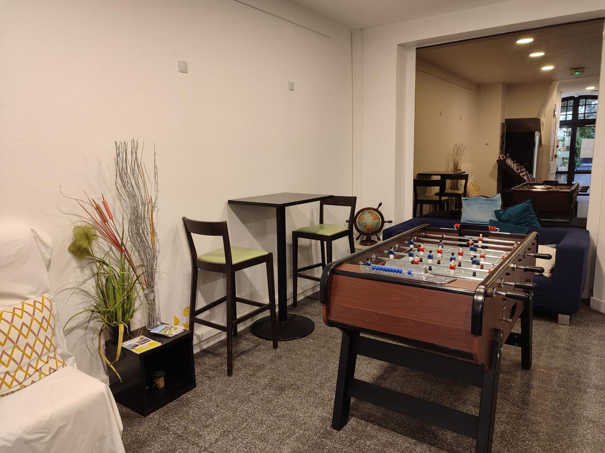 Auberge De Jeunesse Hi Nice Les Camelias エクステリア 写真